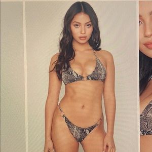 Frankie’s boa swimsuit